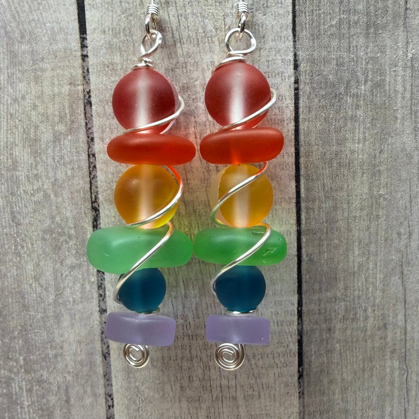 Mermaid Summer - rainbow earrings (lighter purple)