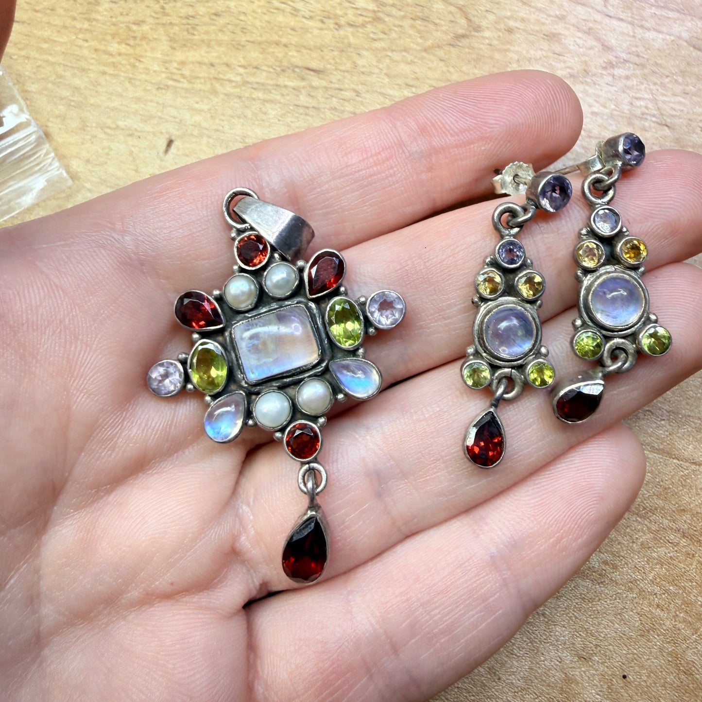 Multi-gemstone pendant & earrings set - AS IS