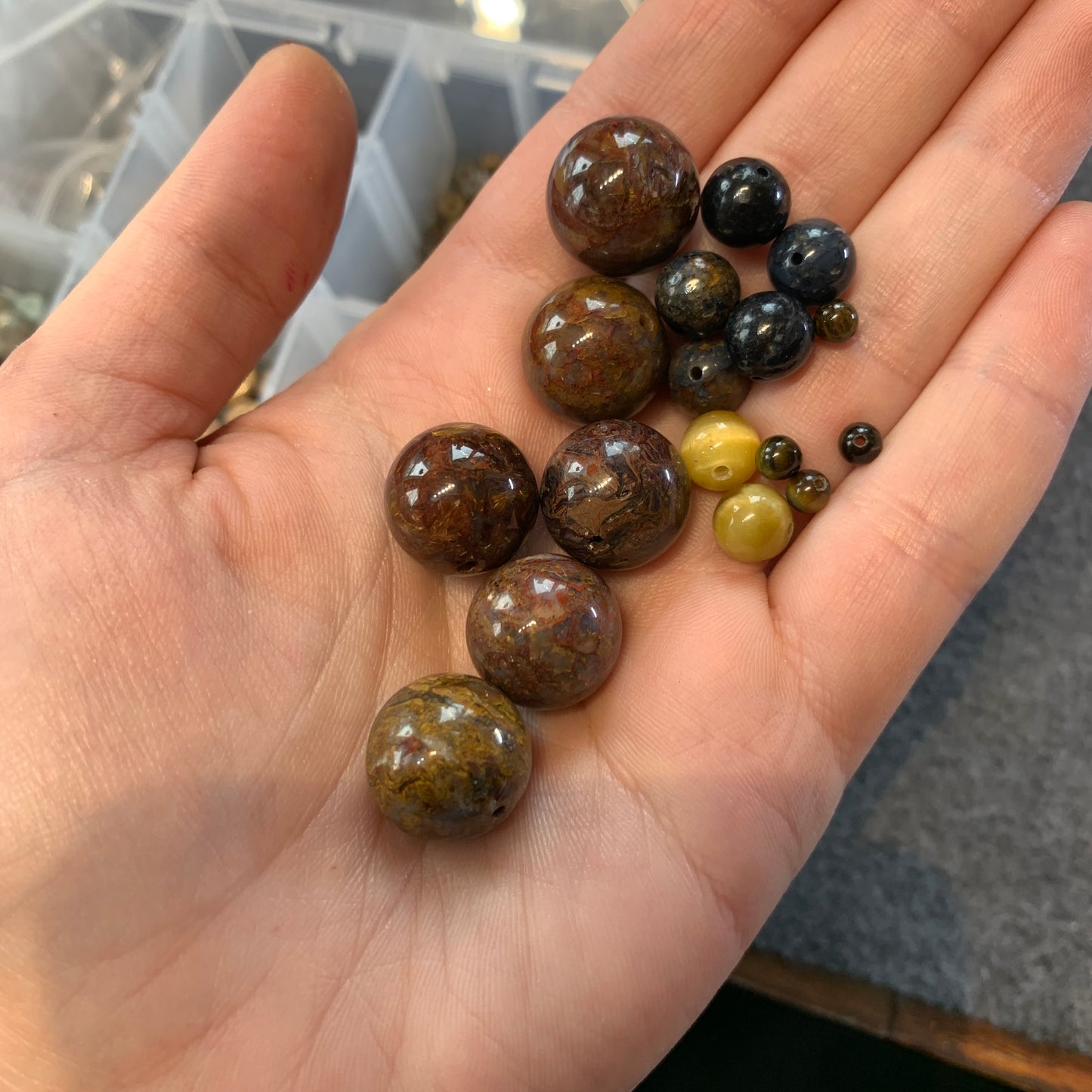 November 2020 Pretty Rocks Club - Pietersite