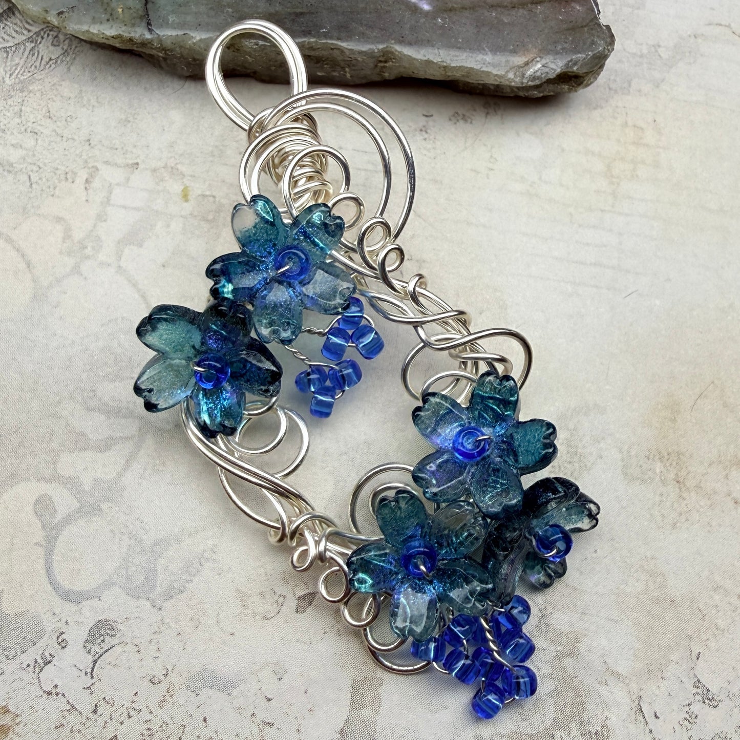 under summer skies: blue floral pendant