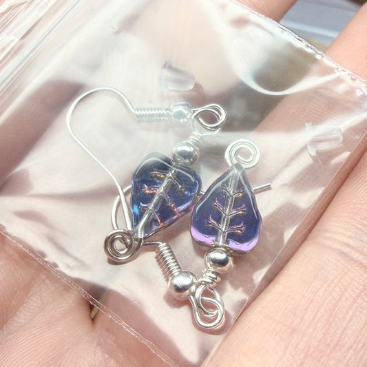 Magpie Rummage Sale - tricksy purple leaves