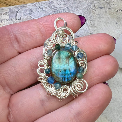 Petite Labradorite Pendant #3