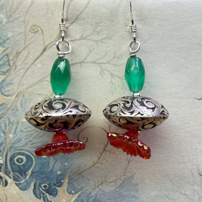 “okay, who invited the little green men for Christmas?”