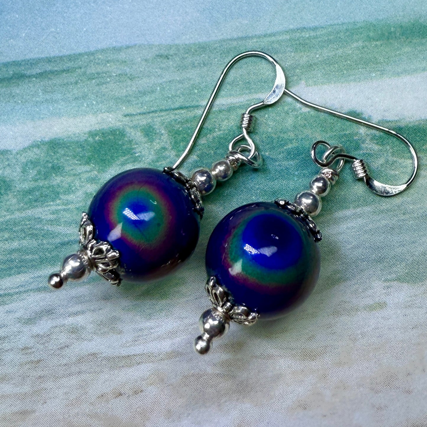 on the turning tide - thermal color-shift earrings
