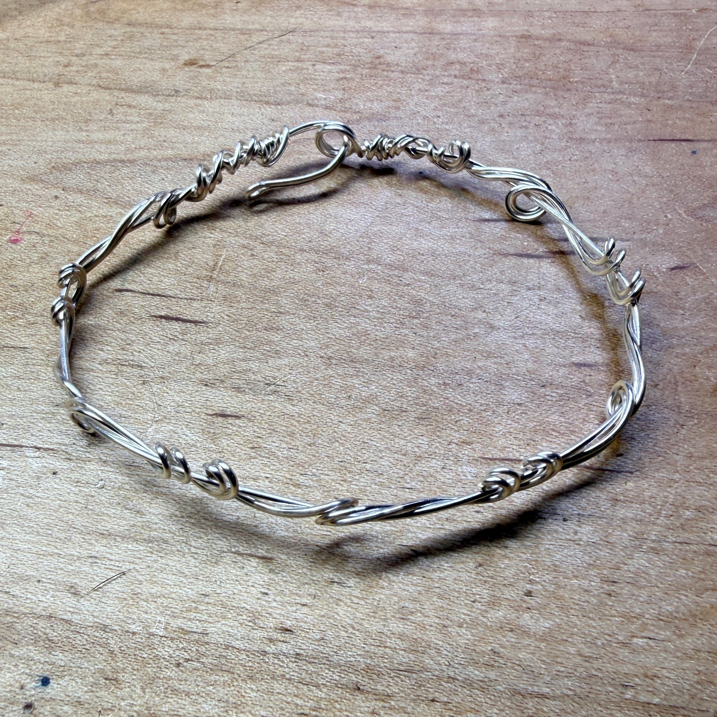 Magpie Rummage Sale - simple wire bracelet