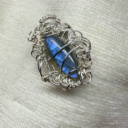 Labradorite broach - blue