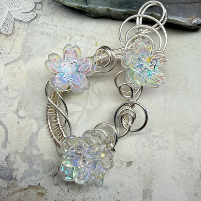 under summer skies: clear floral pendant #2