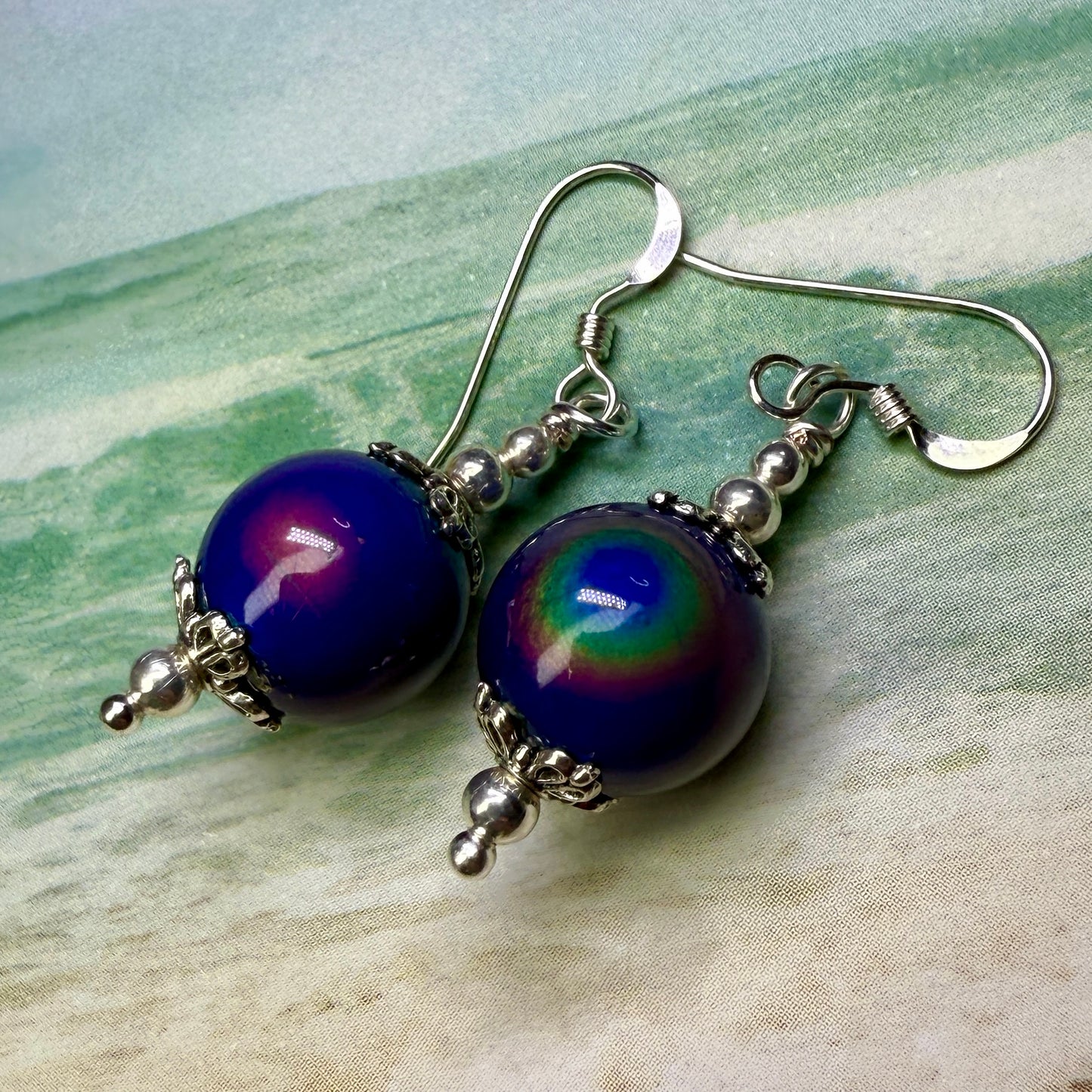 on the turning tide - thermal color-shift earrings