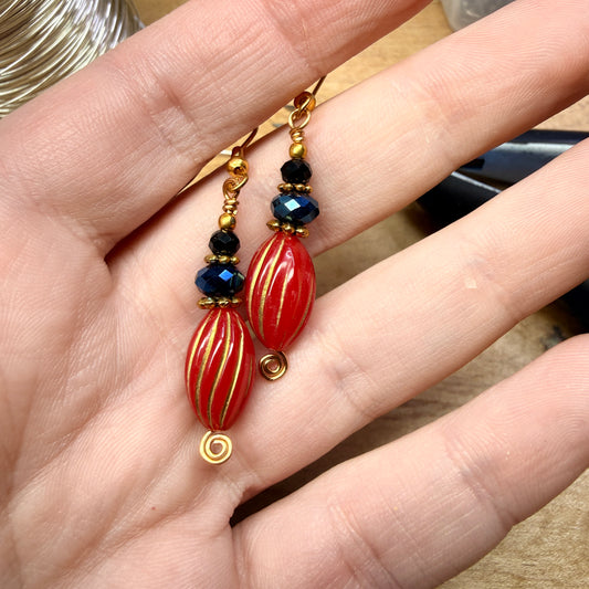 Magpie Rummage Sale - red & navy
