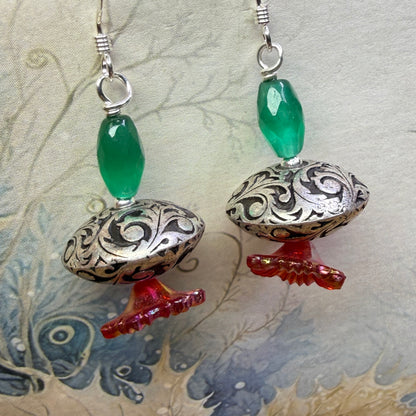 “okay, who invited the little green men for Christmas?”