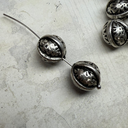 Vintage Metallic Silver Textured Round Beads