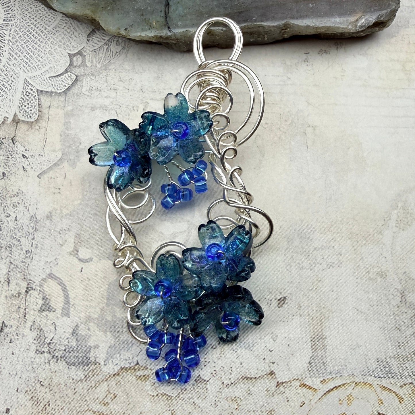 under summer skies: blue floral pendant