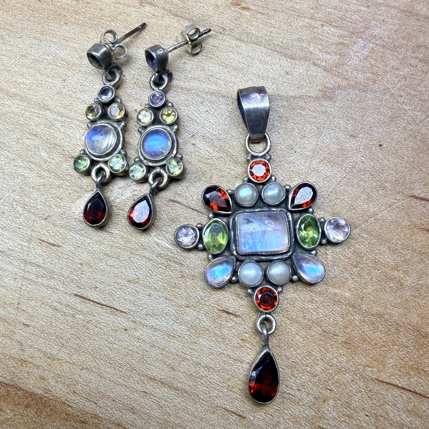 Multi-gemstone pendant & earrings set - AS IS