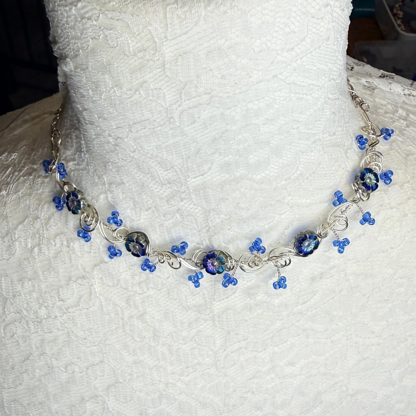 under summer skies: blue floral necklace