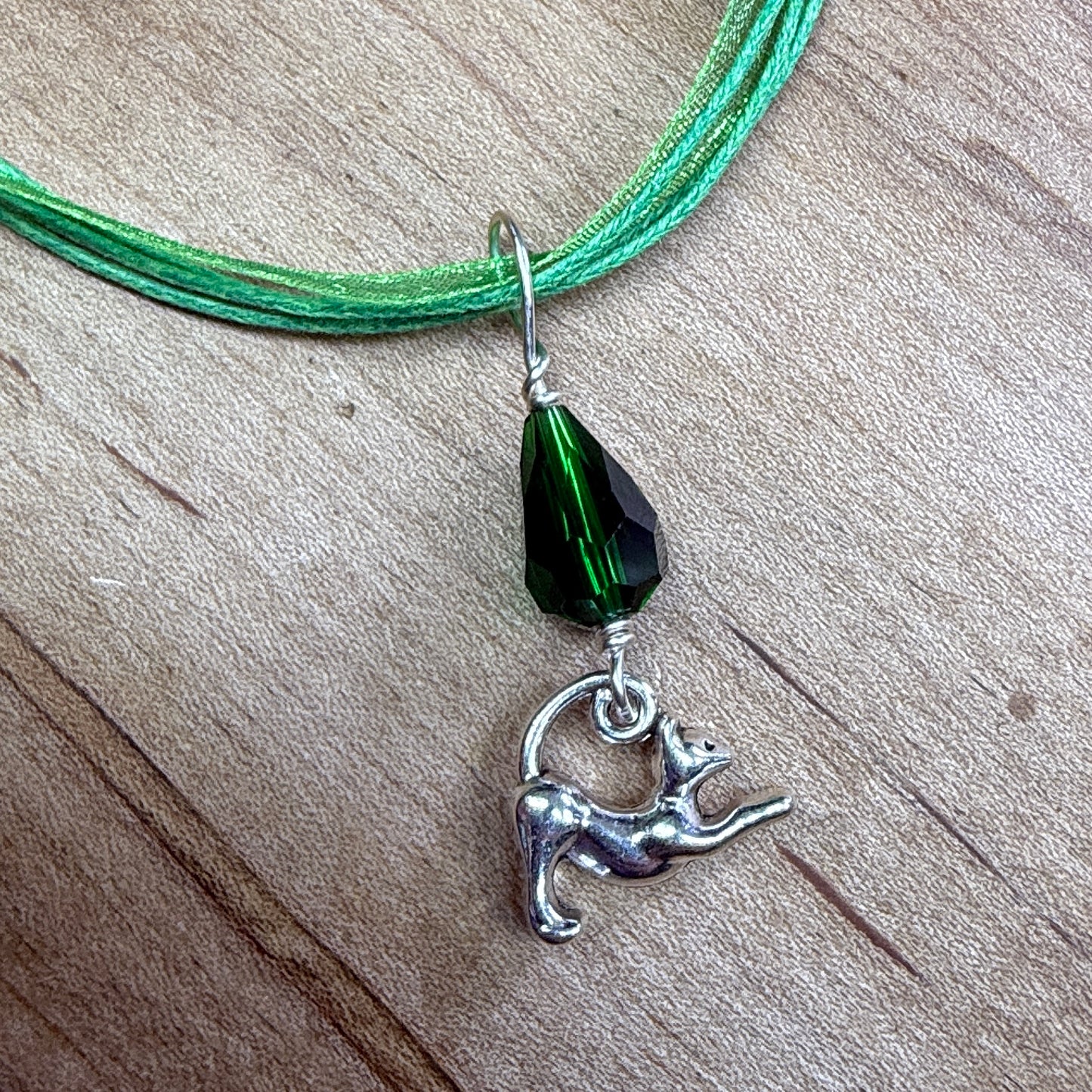 Kitty Pendant - green