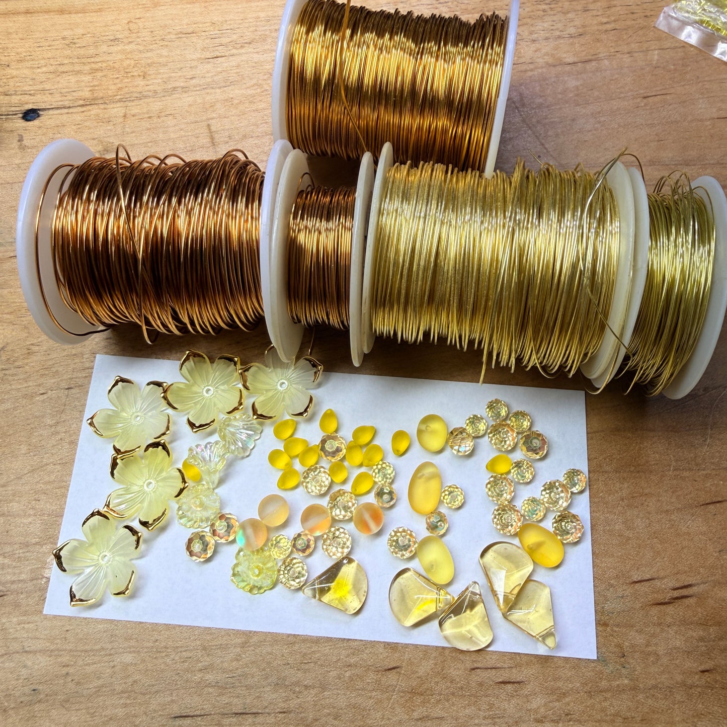 Yellow cascade necklace