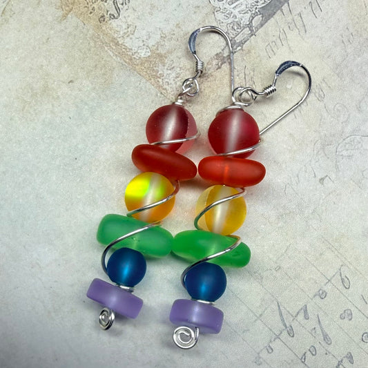 Mermaid Summer - rainbow earrings (lighter purple)