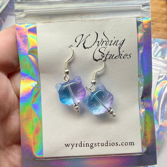 Magpie Rummage Sale - blue and purple kitty earrings