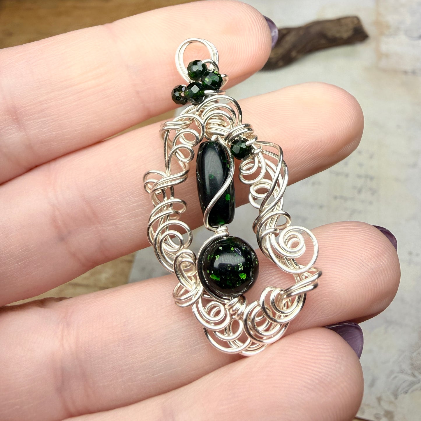 Green goldstone pendant