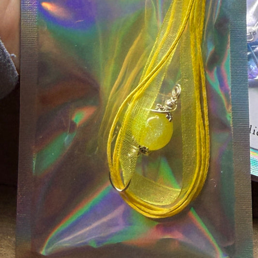 Magpie Rummage Sale - Starlight Pendant - yellow
