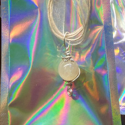 Magpie Rummage Sale - Starlight Pendant - ivory