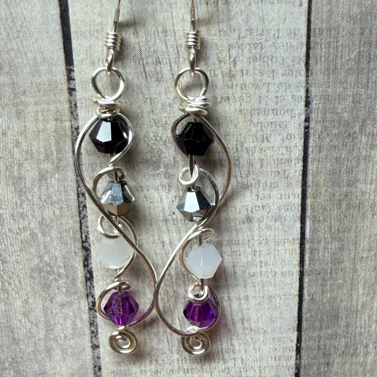 Magpie Rummage Sale - ace Pride earrings