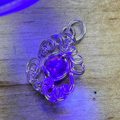 Magpie Rummage Sale - yooperlite pendant