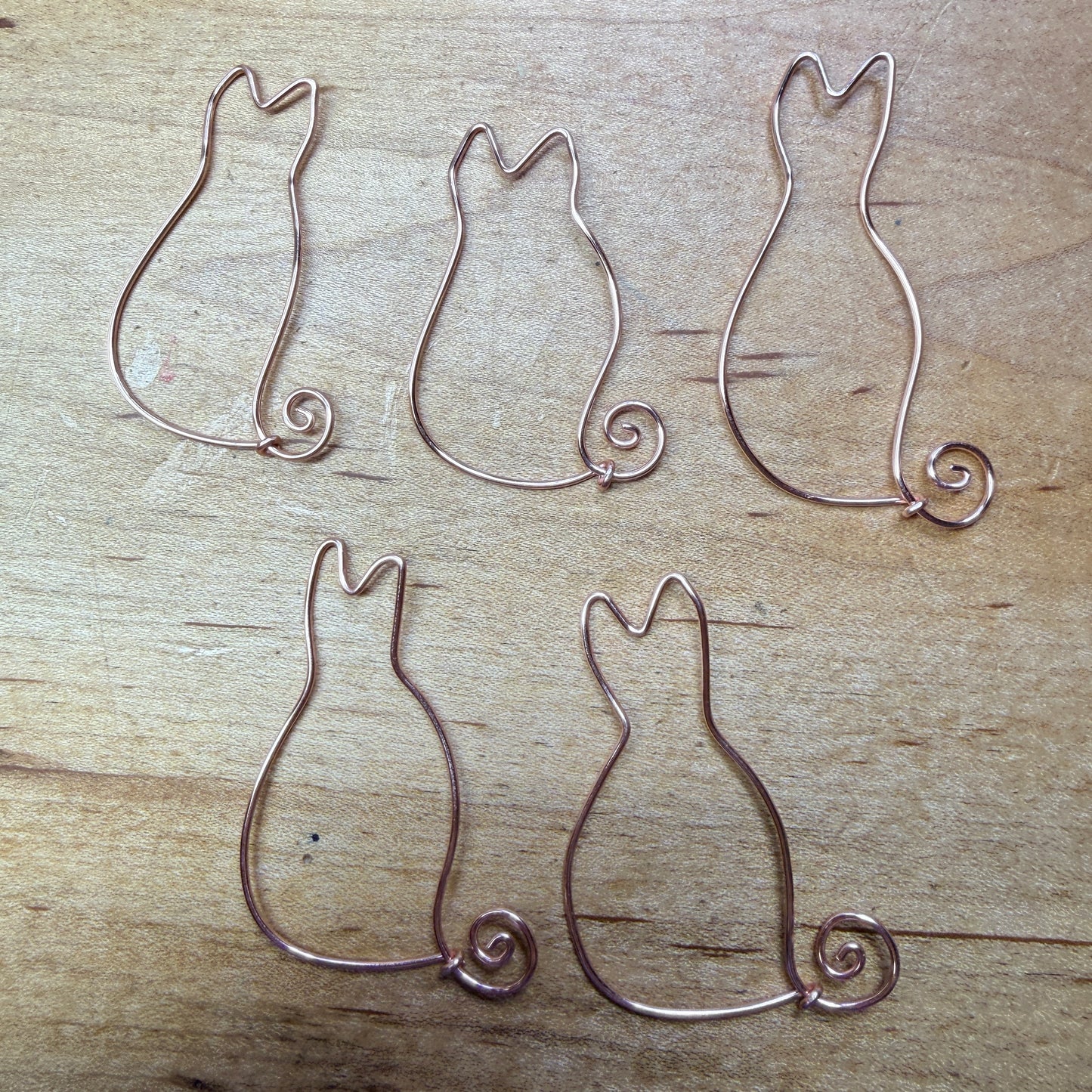 Magpie Rummage Sale - bag of cats (rosegold)