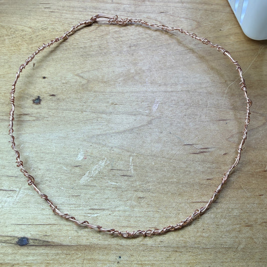 Magpie Rummage Sale - 18” rosegold neckvine