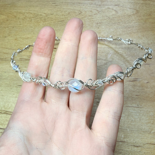 Magpie Rummage Sale - moonstone necklace