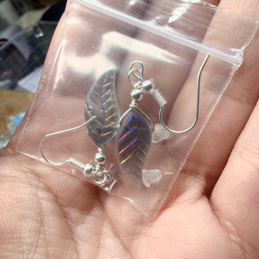 Magpie Rummage Sale - matte leaf beads