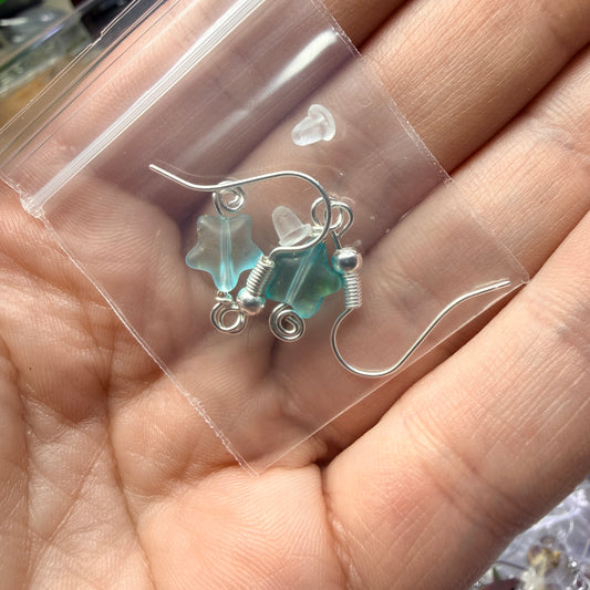 Magpie Rummage Sale - light blue stars