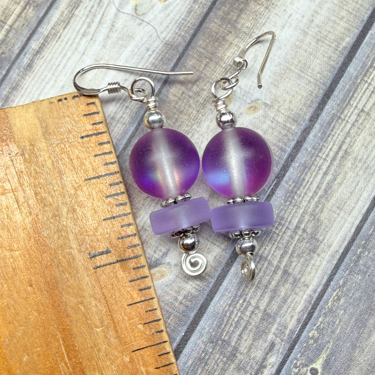 Mermaid Summer - purple glow & violet glass earrings