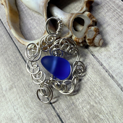 Mermaid Summer - dark blue pendant