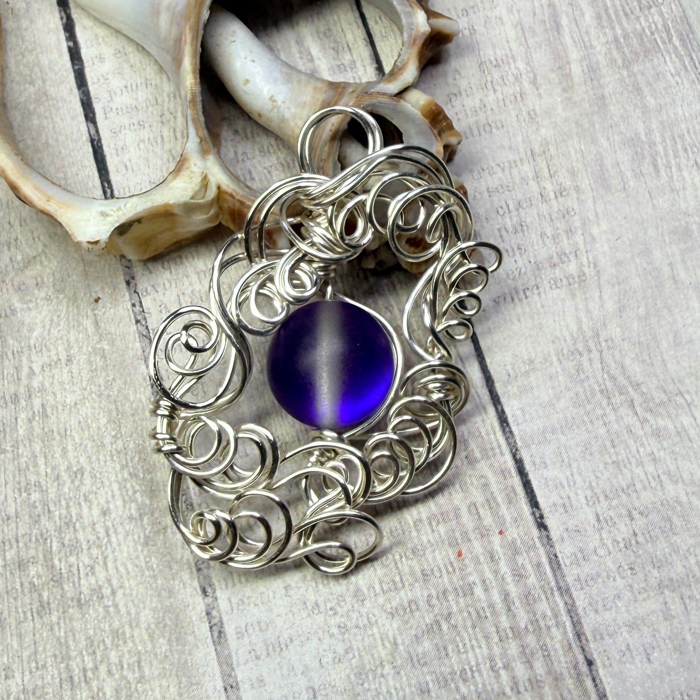 Mermaid Summer - purple glow pendant