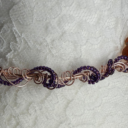 on the turning tide - hibiscus necklace