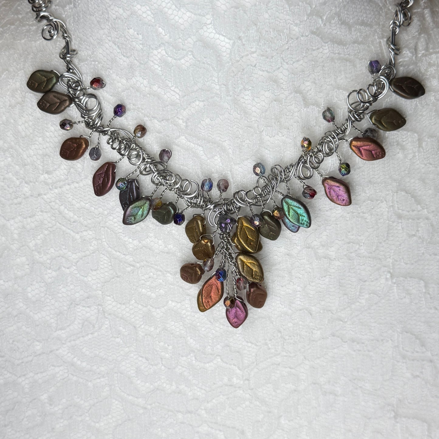in the waiting woods - tricksy leaves necklace