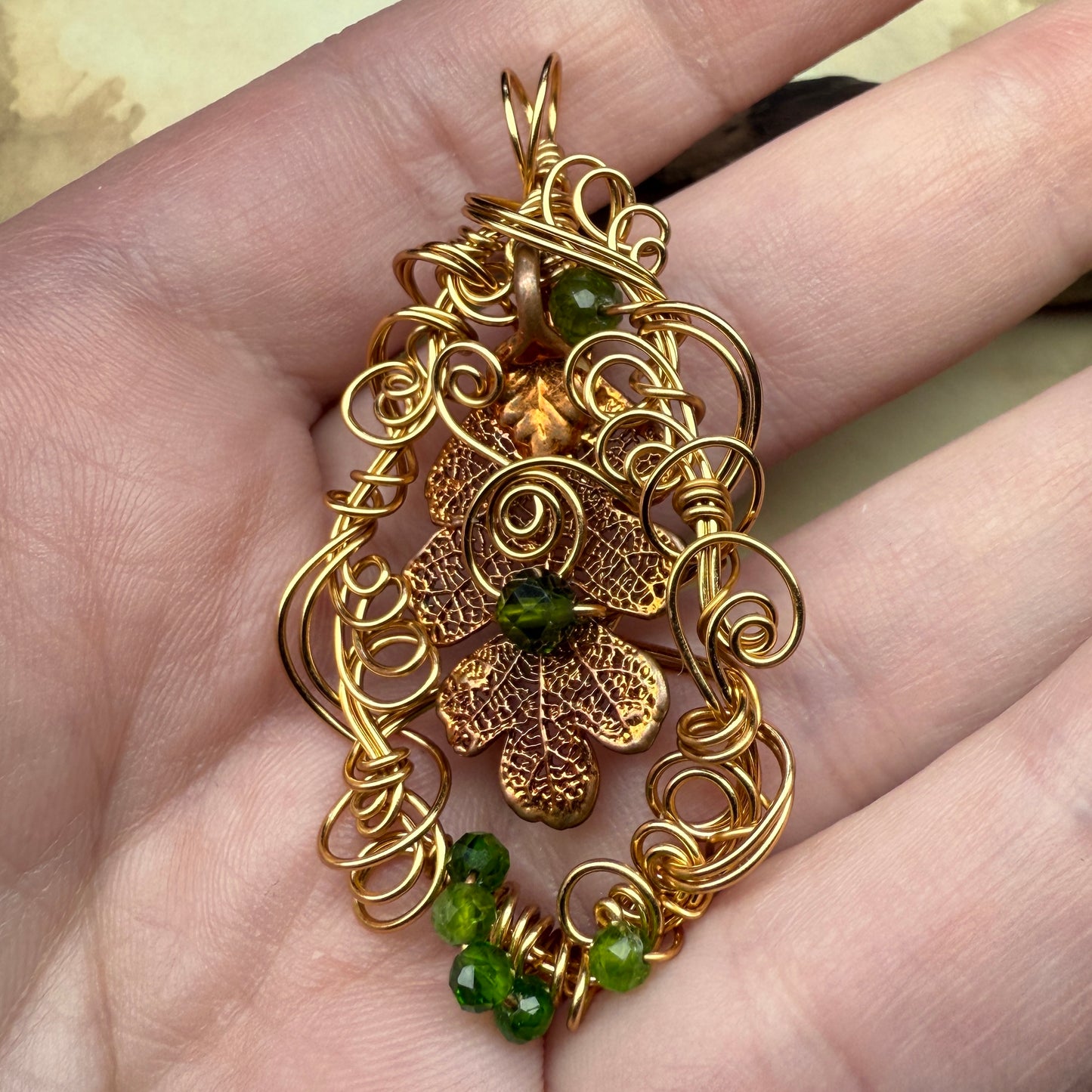 in the waiting woods - oak & chrome diopside