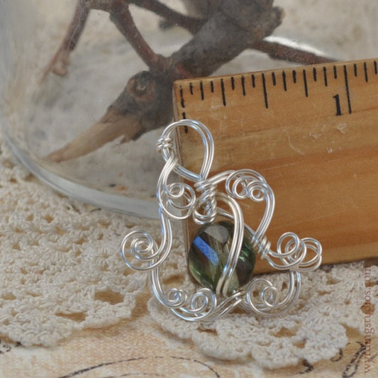 Olive Green Pendant (Magpie Rummage Sale)